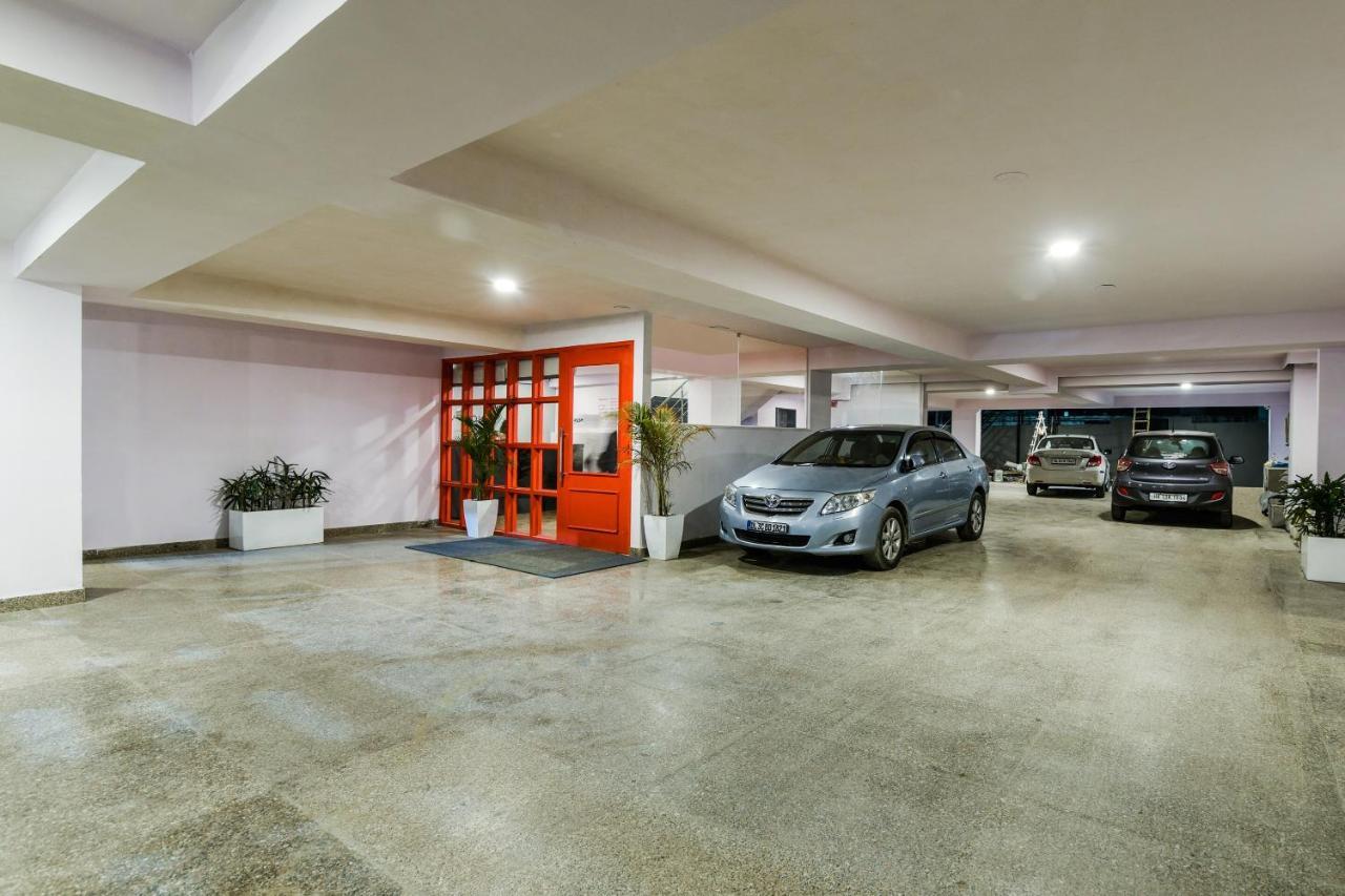 Oyo Townhouse 086 Pankha Road